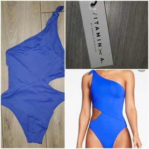 Vitamin A Spa Blue Bardot bathingsuit Size 6